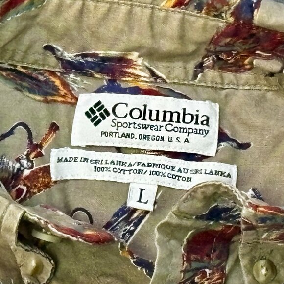 ~~Columbia Shirt Mens Size Large Beige Short Sleeve Button Up Fly Fishing - Picture 3 of 4
